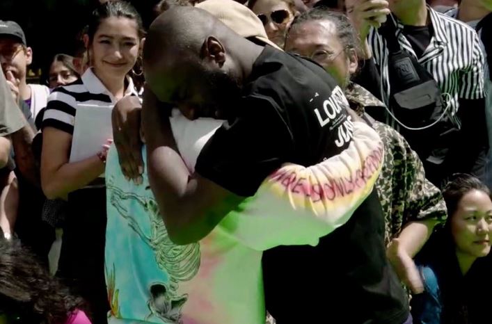 Virgil Abloh's First Ad Campaign for Louis Vuitton Men's Is Here -  Fashionista