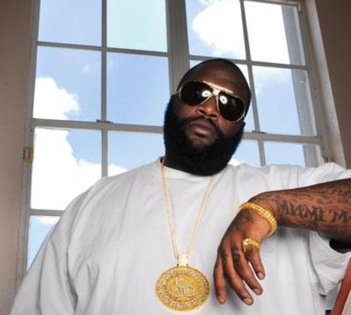 50 Cent Beware; Rick Ross Just Bought A Tank :: Hip-Hop Lately