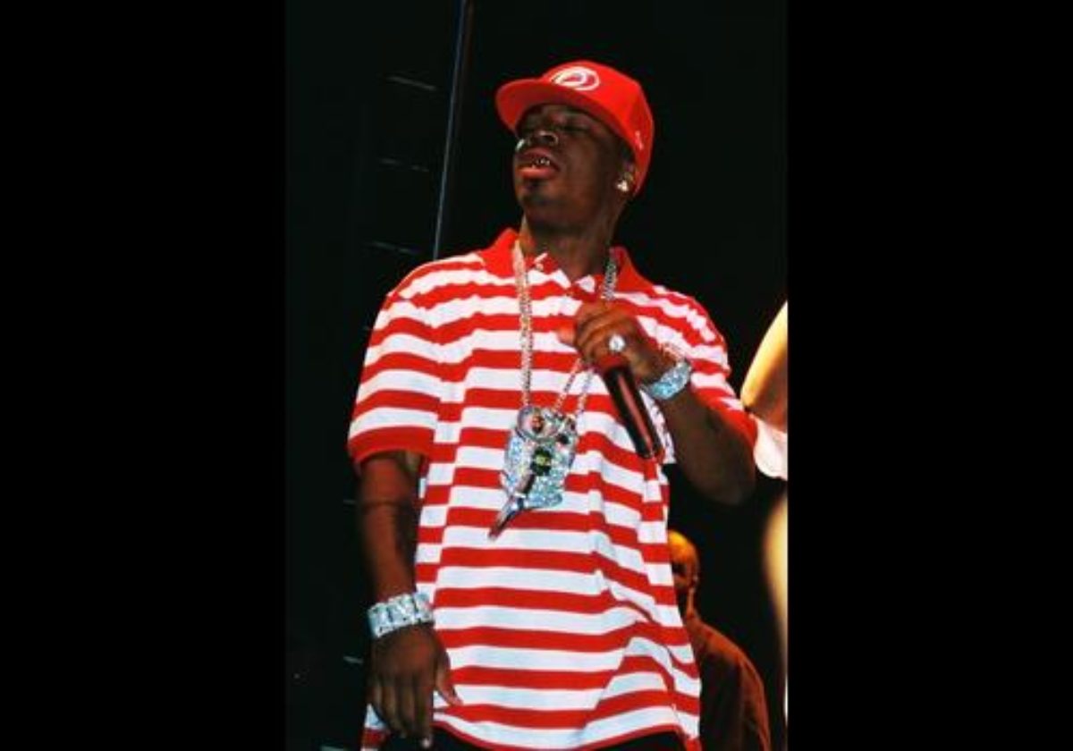 Plies attends Moe's Recording Studio on October 24, 2013 in New York...  News Photo - Getty Images, image size:1200x840