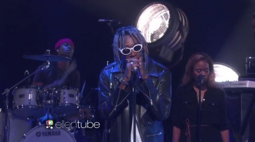 wiz-khalifa-performs-see-you-again-with-charlie-puth-on-the-ellen-show