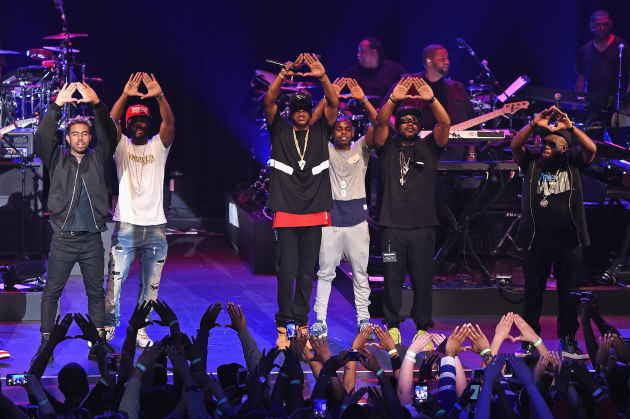 4SYTE TV on X: JAY-Z rocked the stage with longtime friend