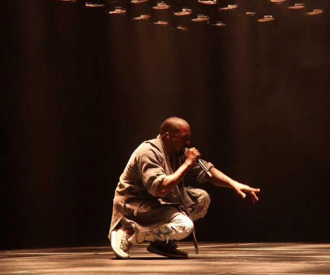 kanye-west-freestyle-at-birthday-bash-twenty