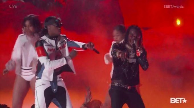 Migos Perform Medley With Post Malone At 2017 BET Awards | HipHop-N-More