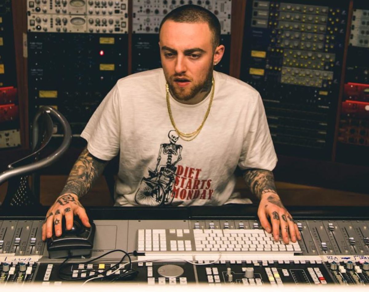 Мак миллер. MC Miller. 1993 Миллер студио. Mac Miller в студии. Larry Fisherman.