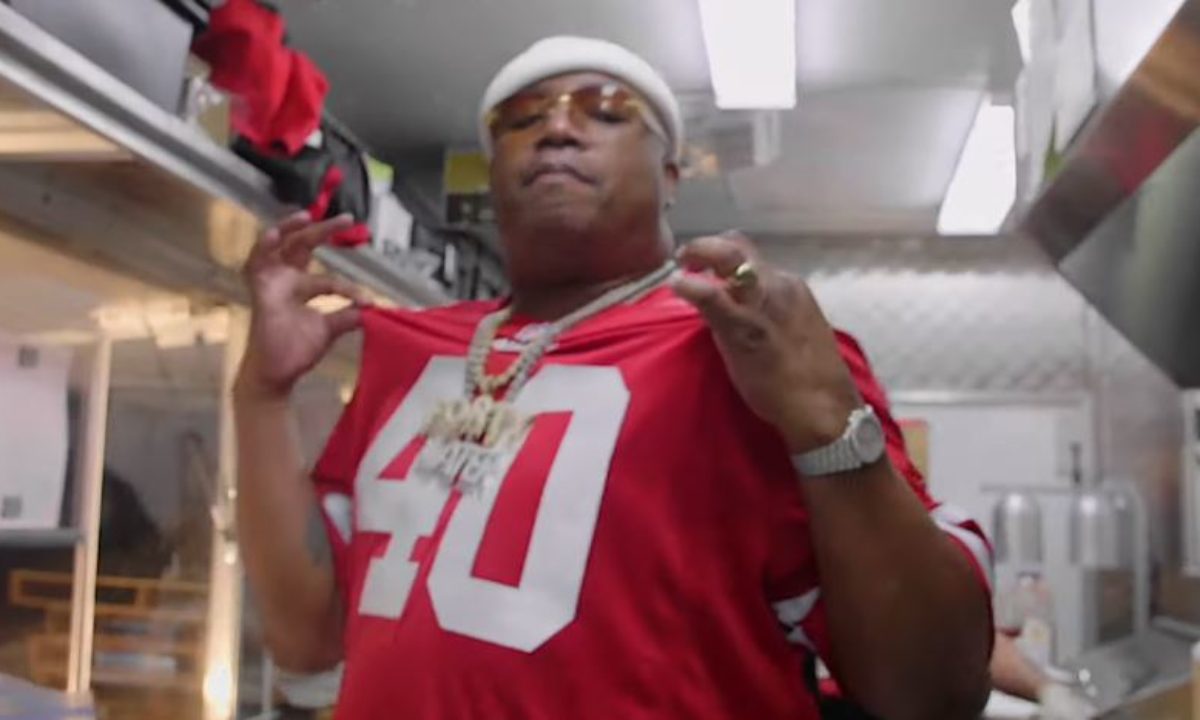 E40's #RAIDERS #NINERS SWITCH UP, THAT EVERYONE FORGETS ABOUT