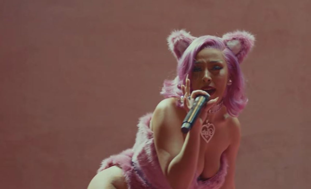 Включи doja cat. Рэпер Doja Cat. Doja Cat - say so (Live - MTV Ema 2020). Парень Doja Cat. Doja Cat - say so (Live Performance).