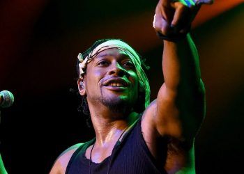 Watch The Full Replay of D’Angelo ‘VERZUZ’ Performance at the Apollo