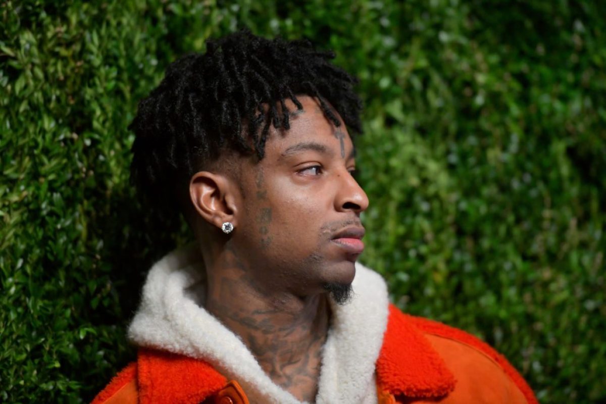 21 Savage's 'Saw'-Inspired Video for 'Spiral' Behind the Scenes