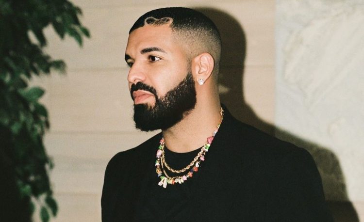 Drake To Receive "Artist of The Decade" Award at 2021 ...