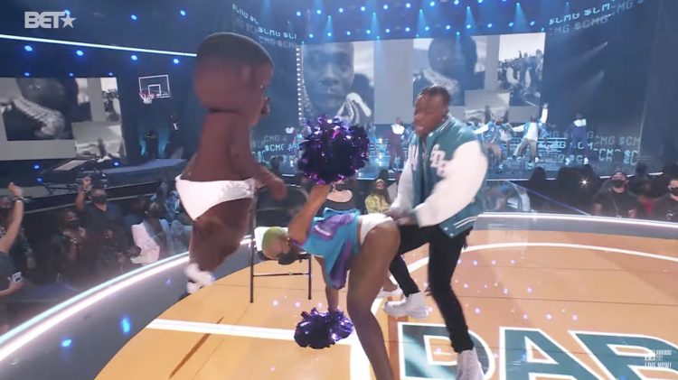 DaBaby Performs 'Ball If I Want To' At 2021 BET Awards ...