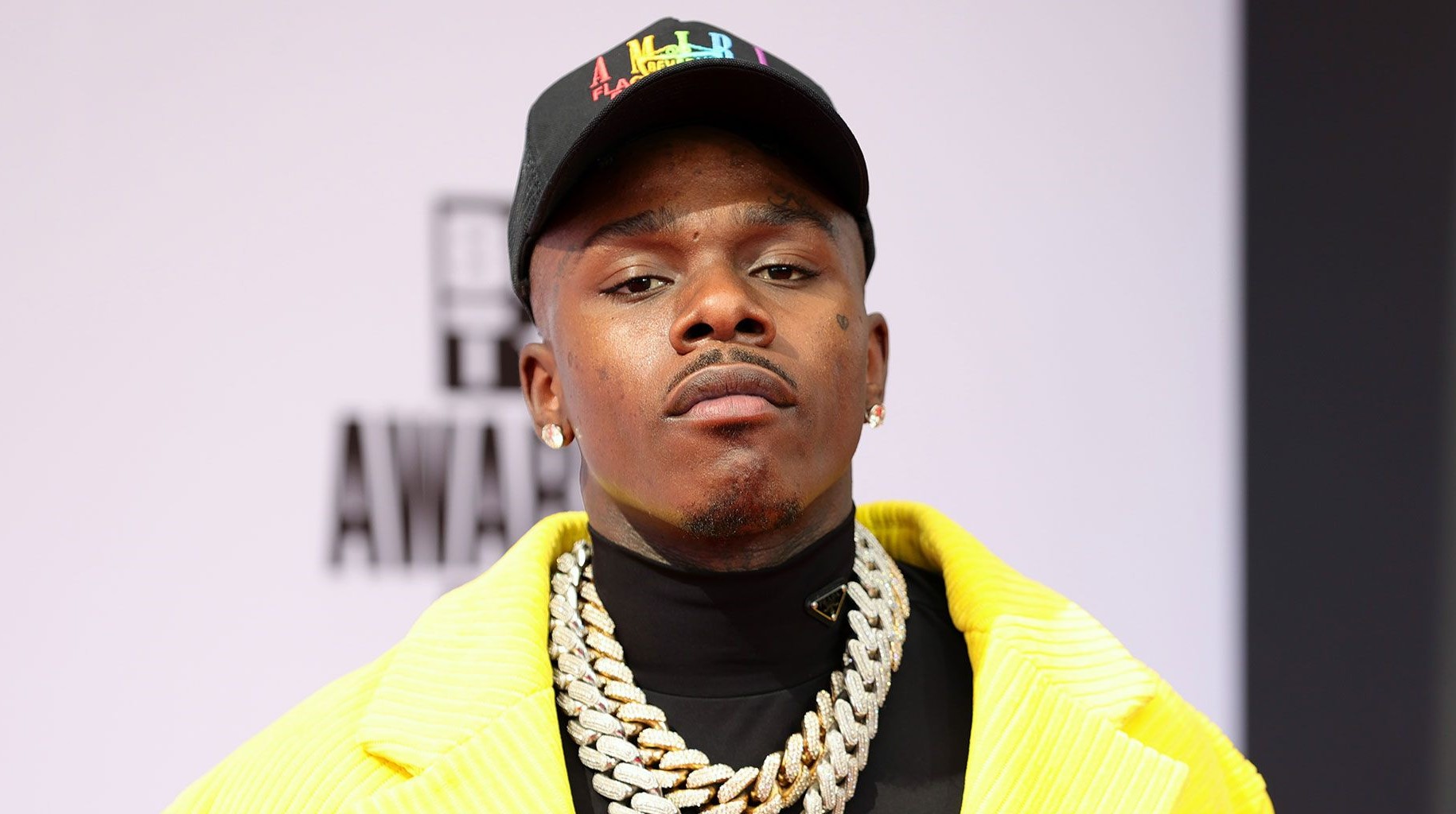 تم شحن بطارية Felloni حيث تعرض DaBaby للهجوم أثناء تصوير فيديو موسيقي