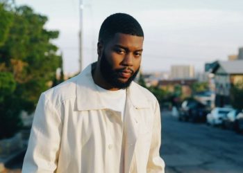 Khalid Shares New Single ‘Present’; Reveals Features from Ari Lennox, JID, Majid Jordan, 6LACK on New EP