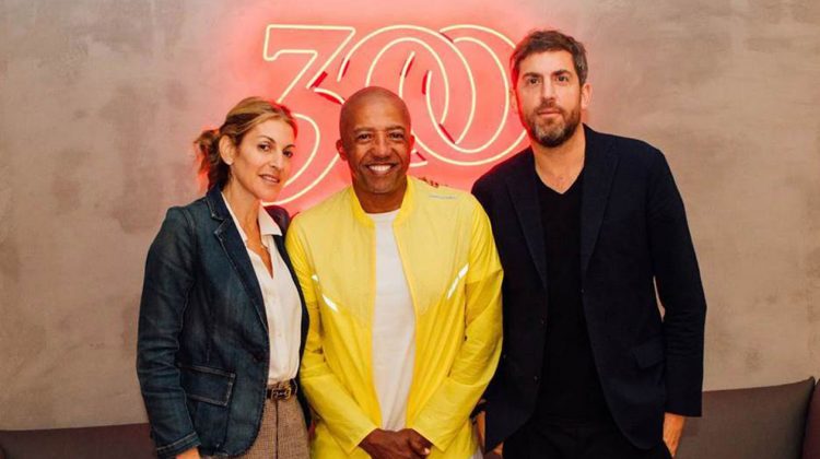 Warner Music Group Acquires 300 Entertainment