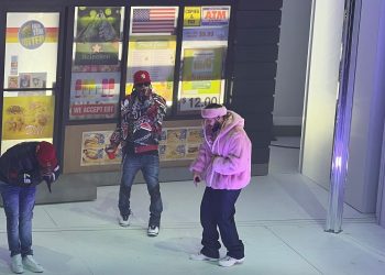 Drake Brings Out Dipset at Apollo Theater Show in NYC: Watch