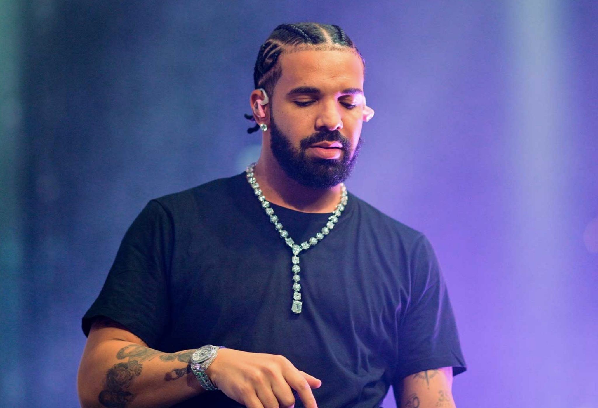 7 New Drake Songs Surface Online, Including 2 Reportedly From 'For All ...