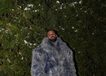 Drake Changes LeBron James Bar on ‘Nonstop’ to Diss LeBron While on Tour: Watch