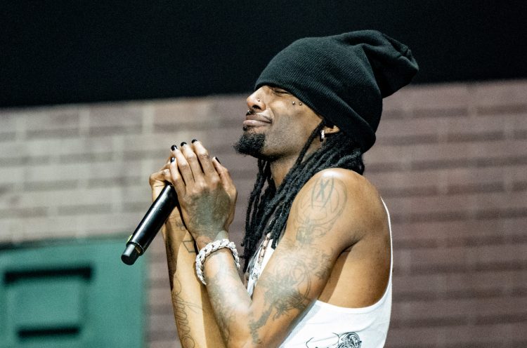 Playboi Carti Shades Kanye West & Releases A Song Kanye Allegedly Stole: ‘Dis Shit Easy’