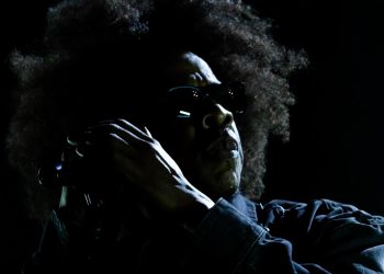 Jay-Z Takes Shots At Drake, Nicki Minaj, Dame Dash, Tory Lanez & Kanye In Roots Picnic Freestyle